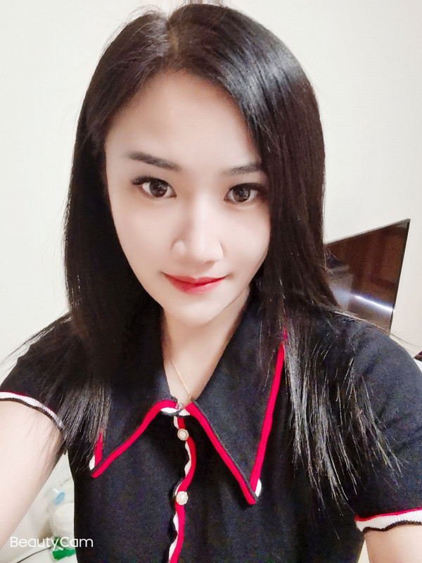 惠新西街小姐姐